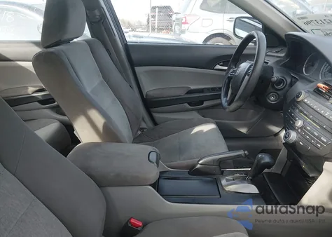 2010 Honda Accord 2.4 Lx from USA, damaged, VIN 1HGCP2F32AA022276